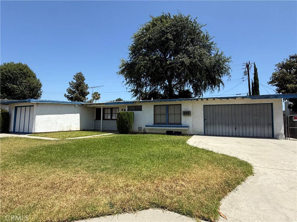 1836 E Walnut Creek,  West Covina,  CA 91791