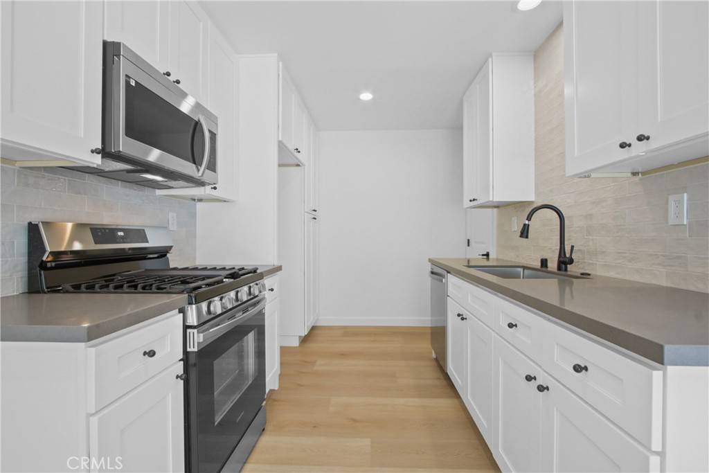Mission Viejo, CA 92691,22983 Via Cereza #3B