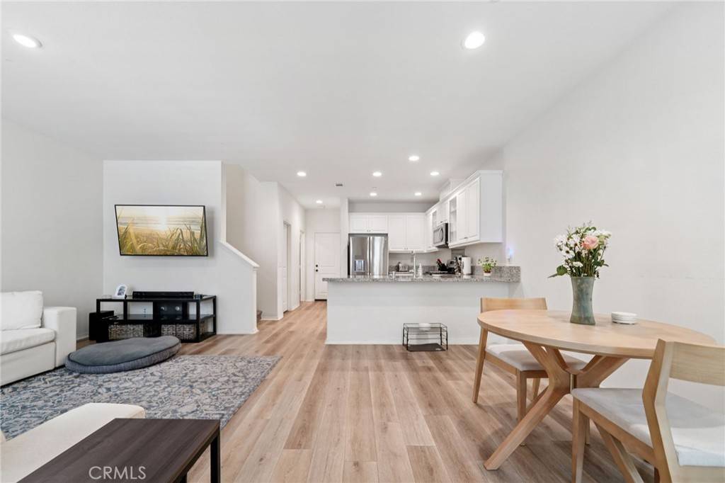 Ontario, CA 91761,2818 E Berry Loop Privado #66