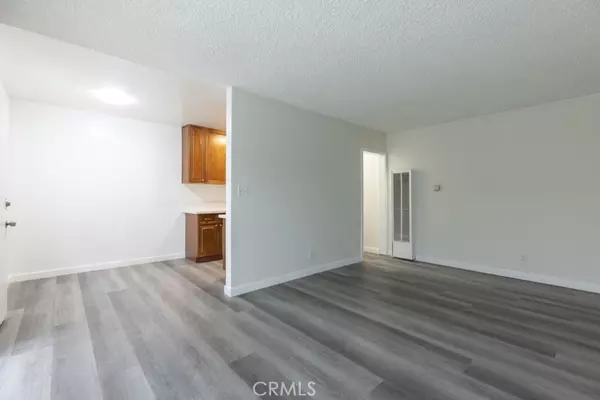 5476 Linden #1, Long Beach, CA 90805