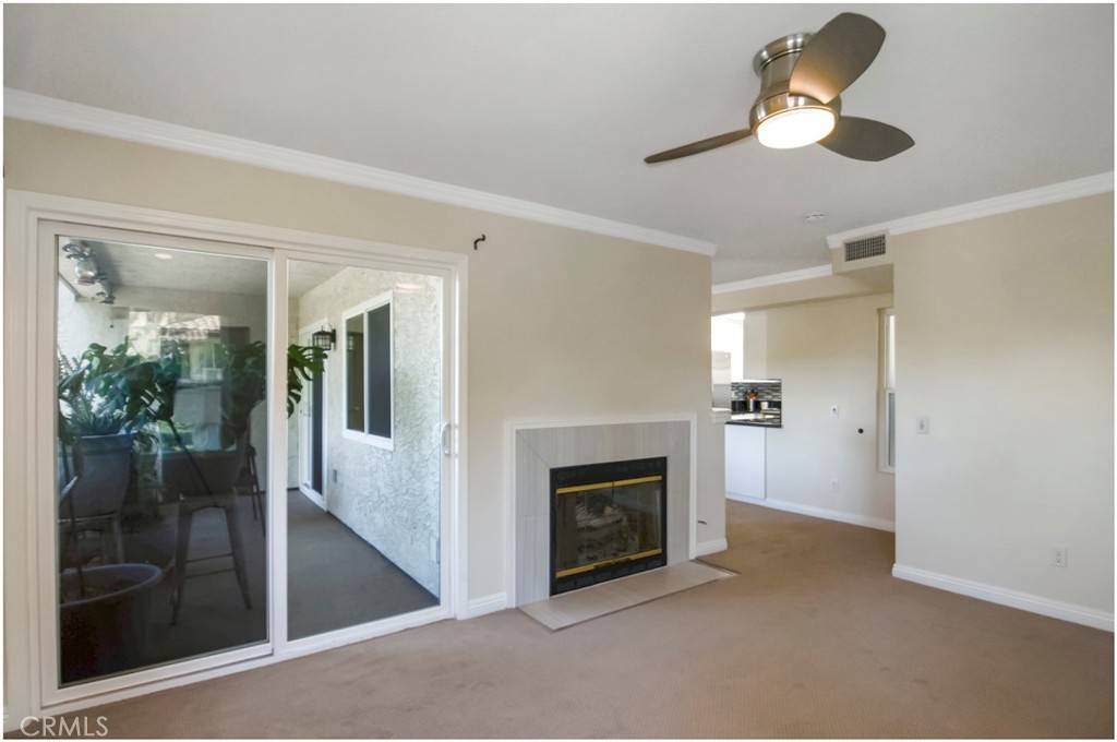 Dana Point, CA 92629,74 Corniche DR #H