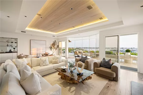 1535 Dolphin Terrace, Corona Del Mar, CA 92625