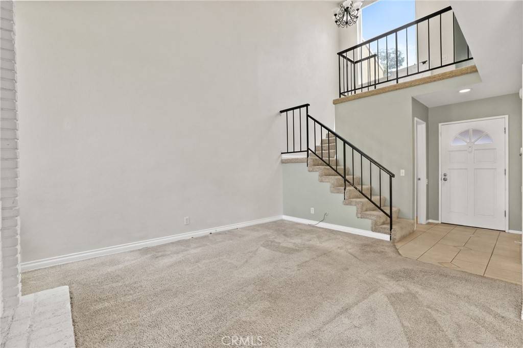 Yorba Linda, CA 92886,19659 Monteano LN