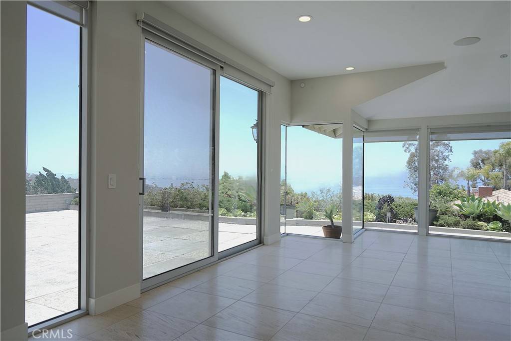 2615 Temple Hills DR, Laguna Beach, CA 92651