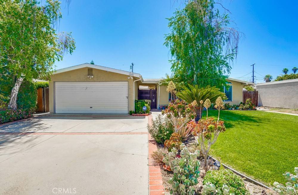 Winnetka, CA 91306,20606 Skouras DR