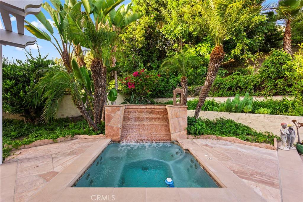 Mission Viejo, CA 92692,24236 Via San Clemente