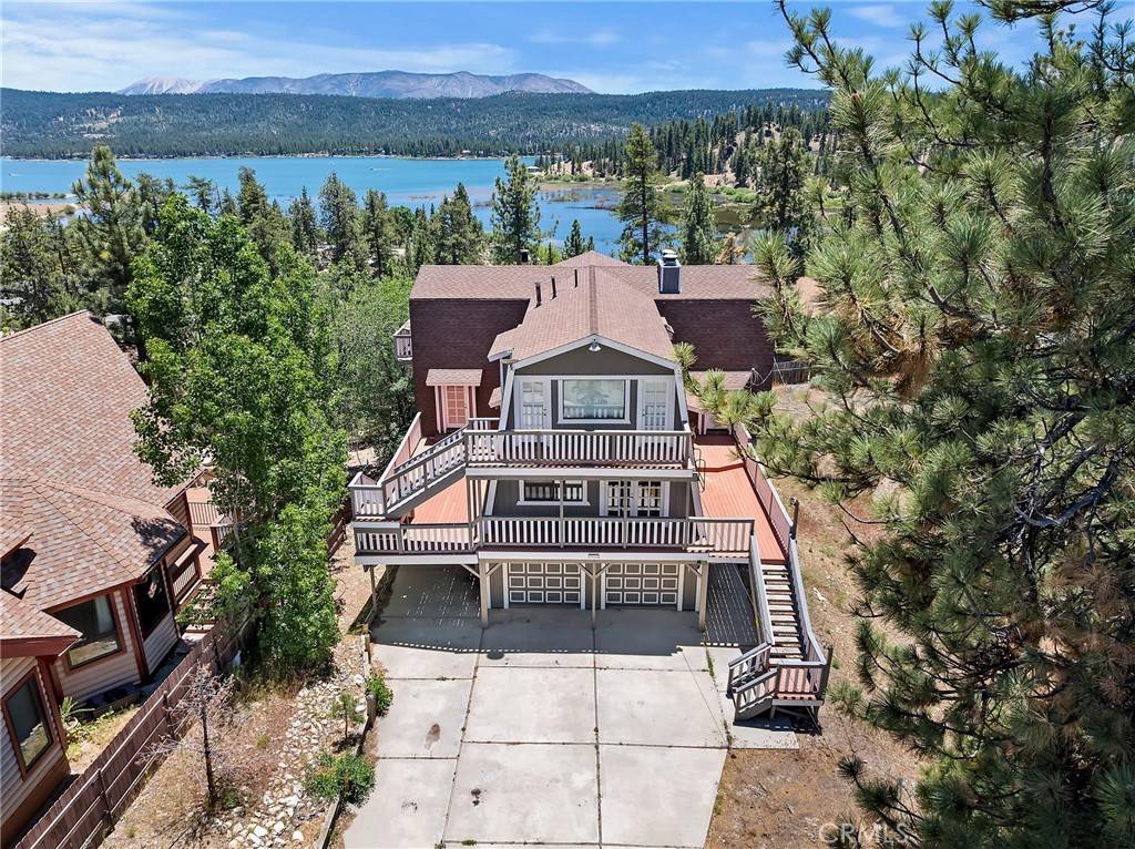 Fawnskin, CA 92333,39325 Lodge RD