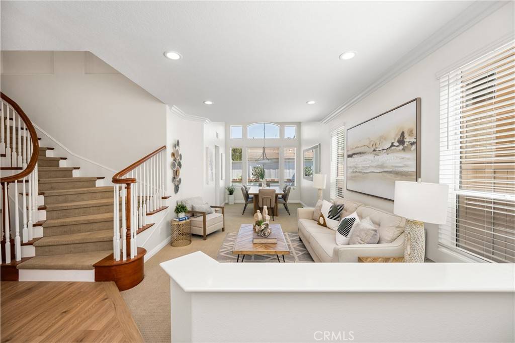 Lake Forest, CA 92610,17 Marseille Way