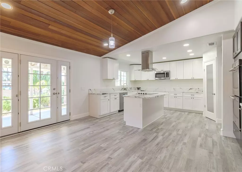 Canyon Lake, CA 92587,29698 Vacation DR