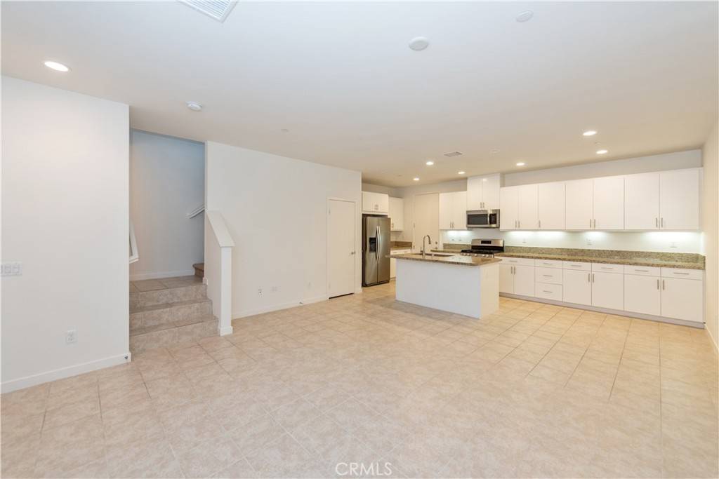 Lake Forest, CA 92630,126 Finch
