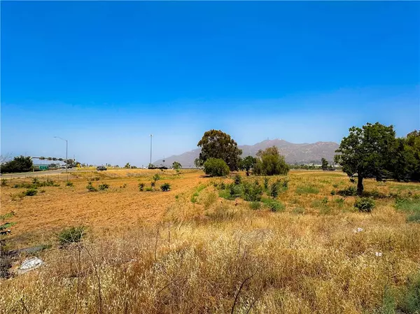 Moreno Valley, CA 92508,0 Old Frontage RD