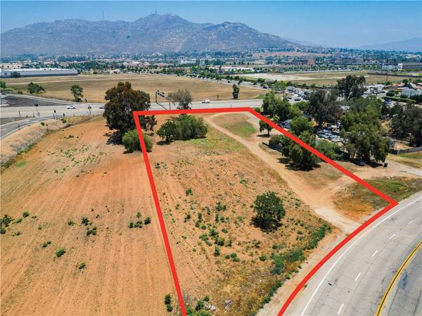 Moreno Valley, CA 92508,0 Old Frontage RD
