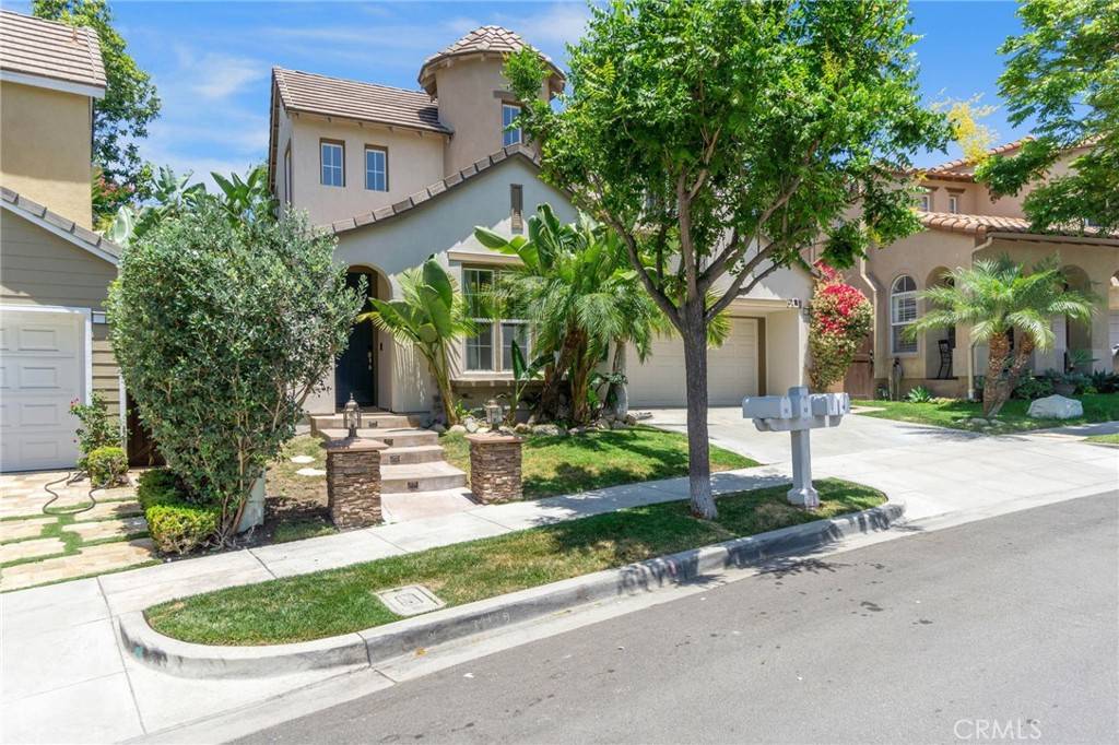 Ladera Ranch, CA 92694,3 Kyle CT