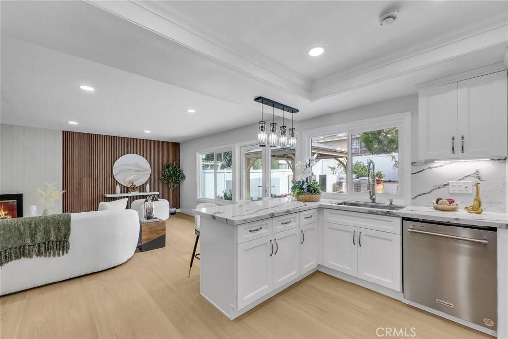 Irvine, CA 92620,56 Monticello