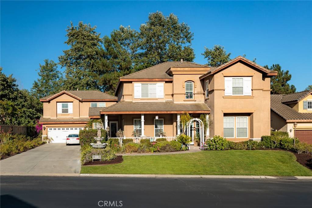 1045 Inverlochy DR, Fallbrook, CA 92028