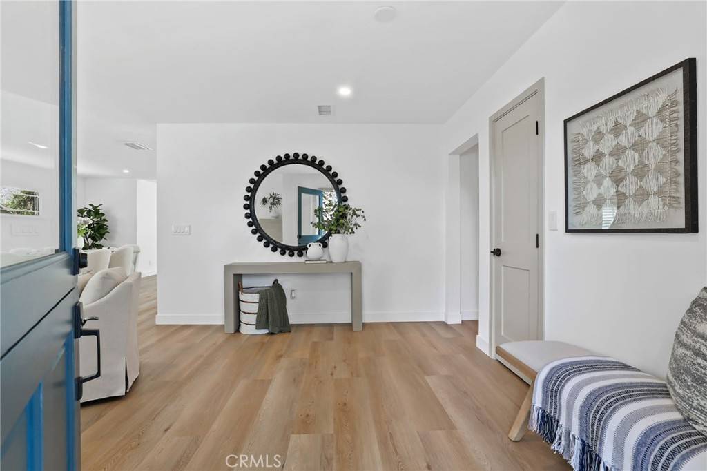 Santa Ana, CA 92706,2134 N Towner ST