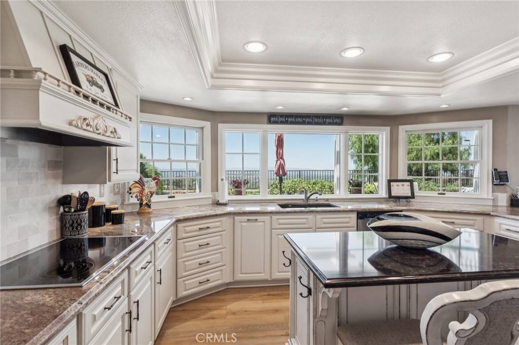 Mission Viejo, CA 92691,27201 Via Aurora