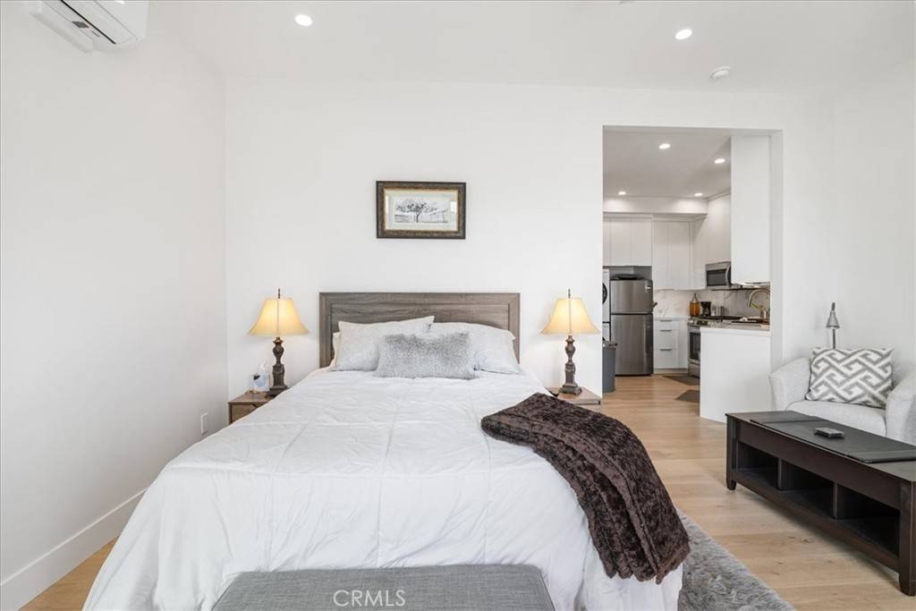 1515 Tahiti AVE #B, Laguna Beach, CA 92651