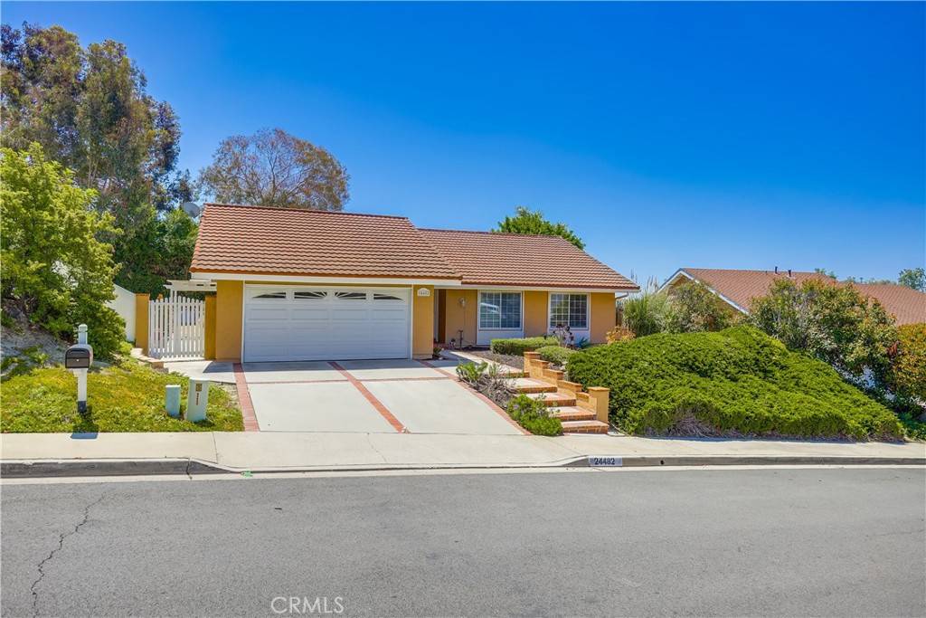 24482 Chrisanta Drive, Mission Viejo, CA 92691