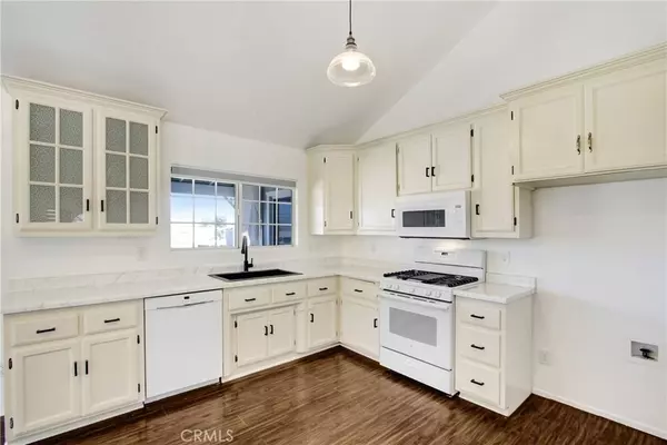 Nuevo, CA 92567,31432 Electric AVE