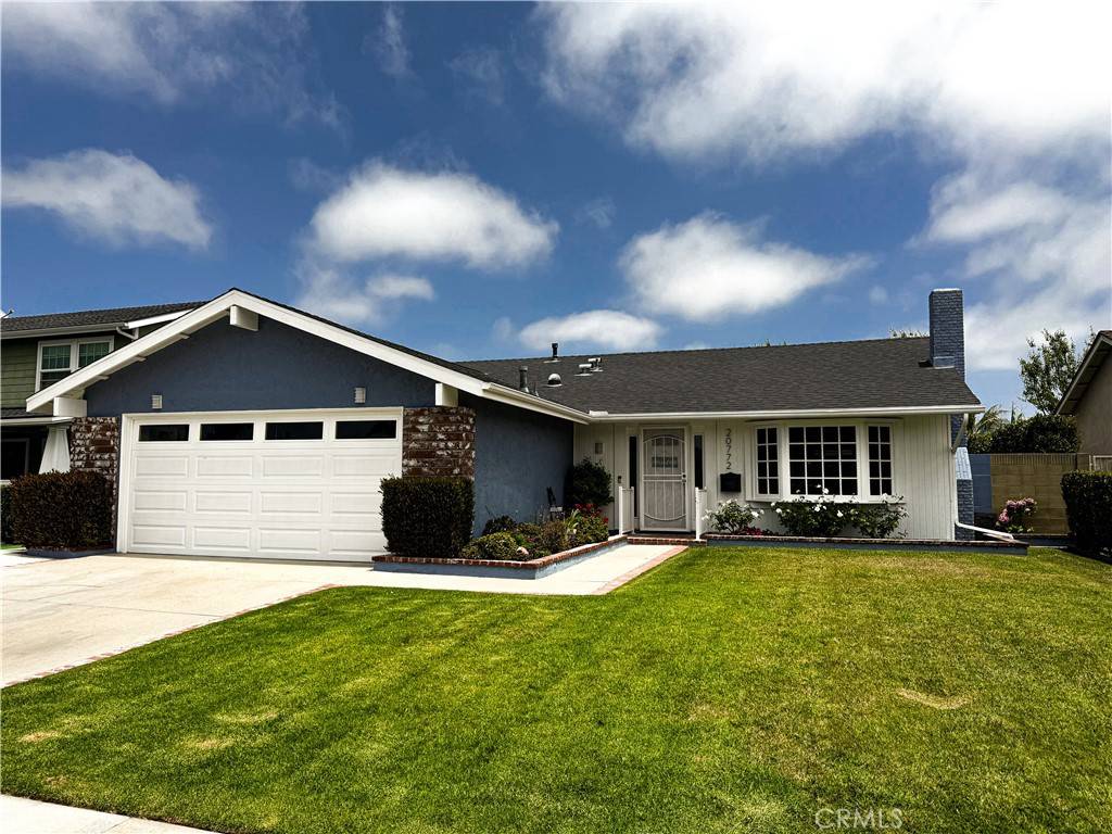 20772 Hunter Lane, Huntington Beach, CA 92646