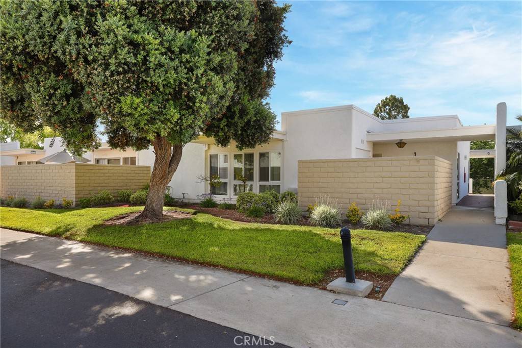 2179 Via Puerta #R, Laguna Woods, CA 92637