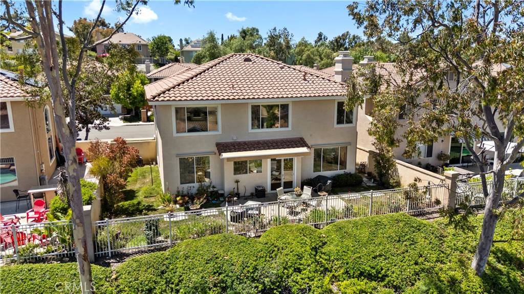 Rancho Santa Margarita, CA 92688,10 Via Berrendo
