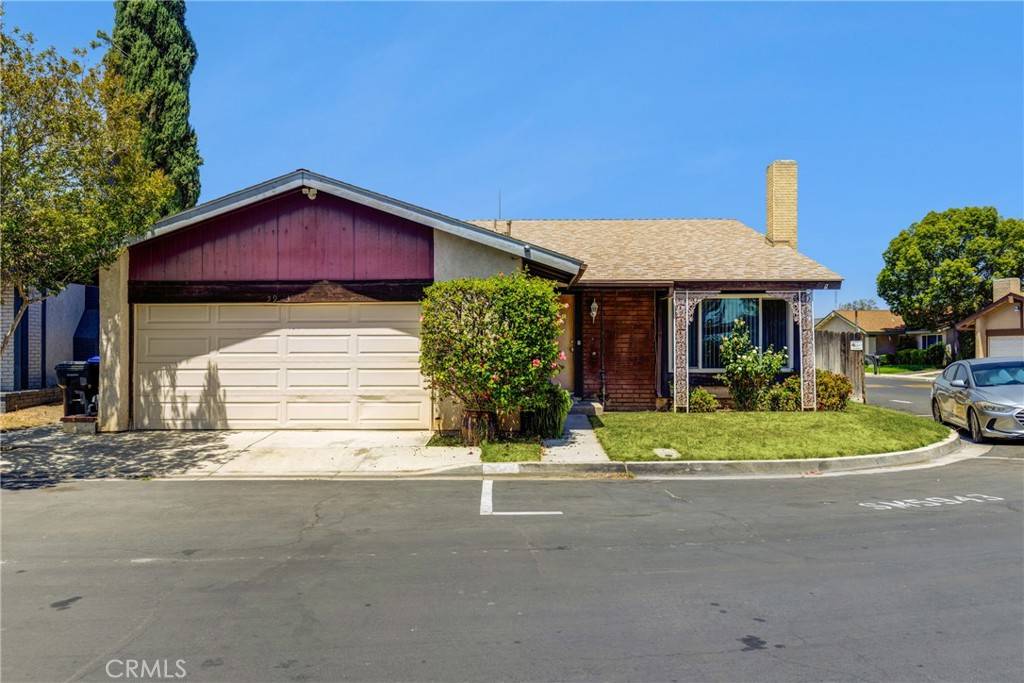 5943 Sky Meadow ST, Jurupa Valley, CA 92509