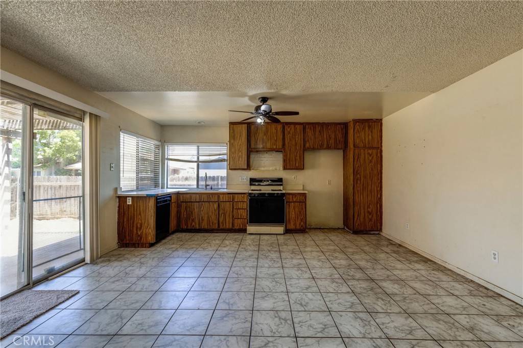 Jurupa Valley, CA 92509,5943 Sky Meadow ST