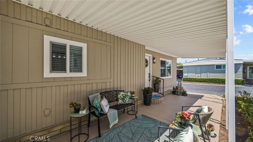 Yorba Linda, CA 92886,16950 Lake Park WAY #7