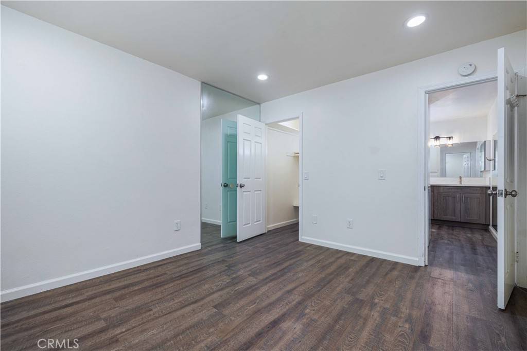 Santa Ana, CA 92706,1806 N Fairview ST #J