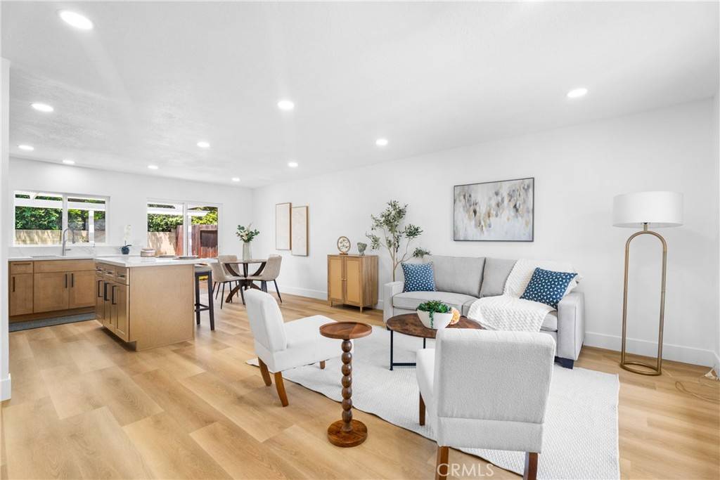 Irvine, CA 92604,14871 Pinehaven RD
