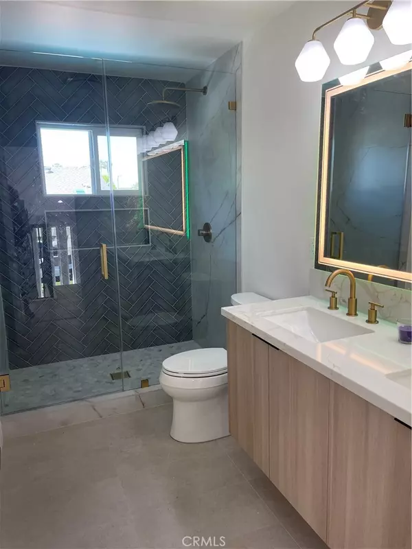 Costa Mesa, CA 92626,1785 Hummingbird DR