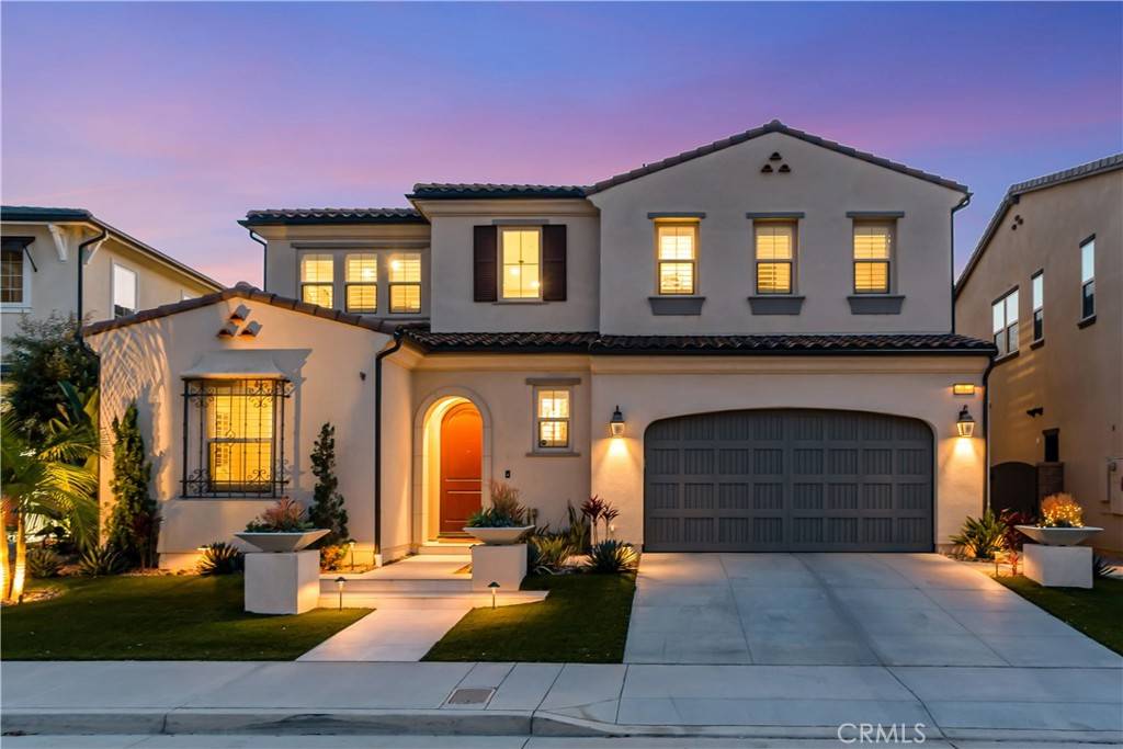 Huntington Beach, CA 92649,17311 Juniper LN