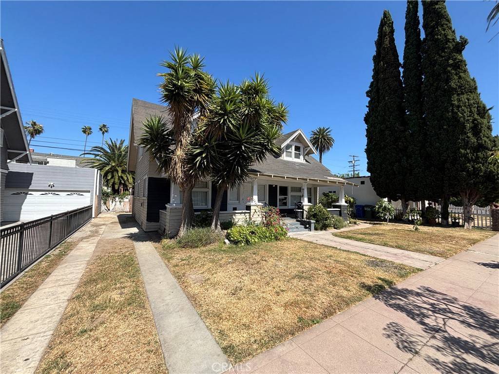 Los Angeles, CA 90019,1646 Cimarron ST