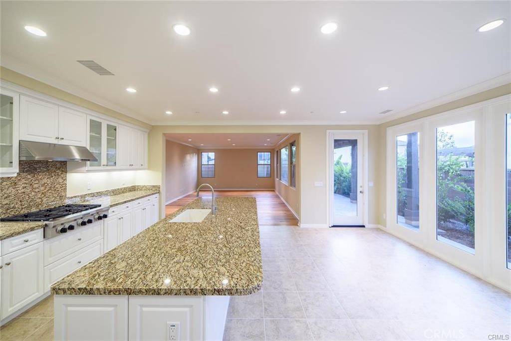 Irvine, CA 92620,33 kingsbury