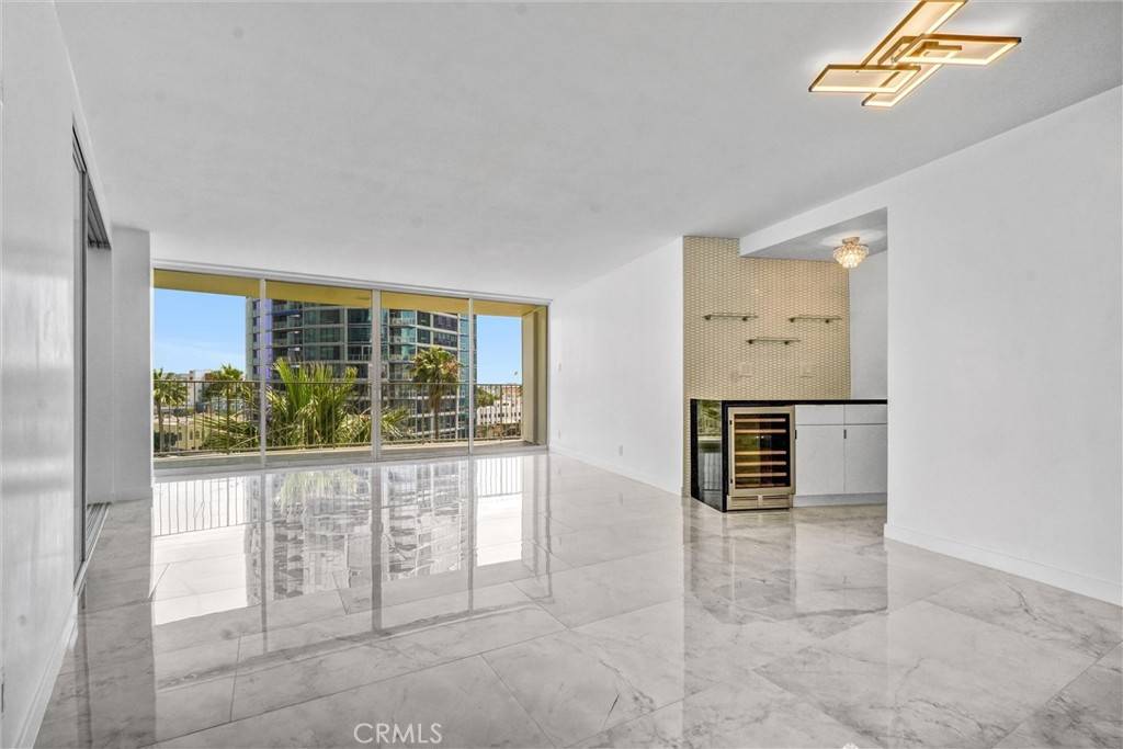 Long Beach, CA 90802,700 E Ocean BLVD #1103