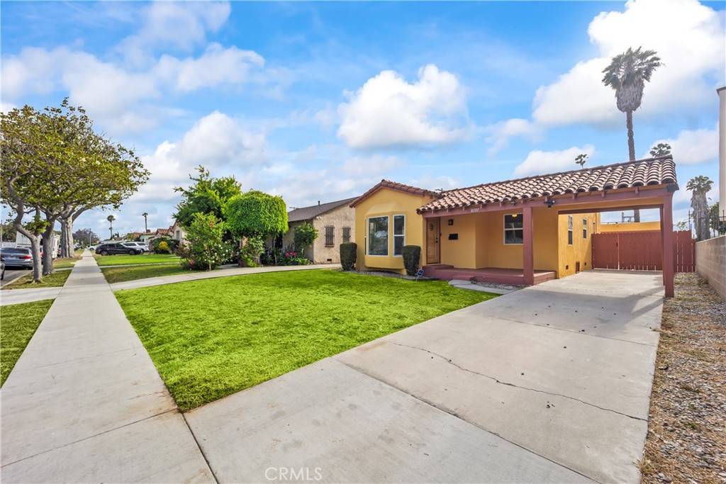 8727 S Harvard BLVD, Los Angeles, CA 90047