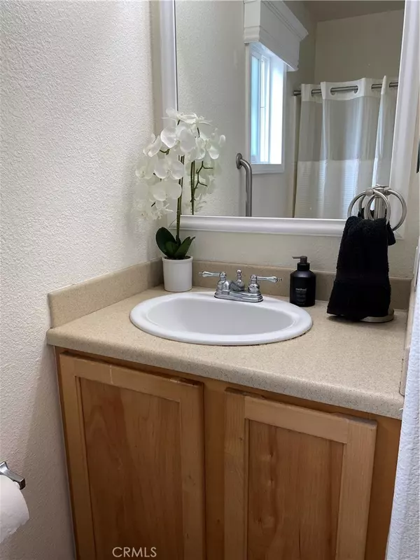 Huntington Beach, CA 92648,80 Huntington ST #114