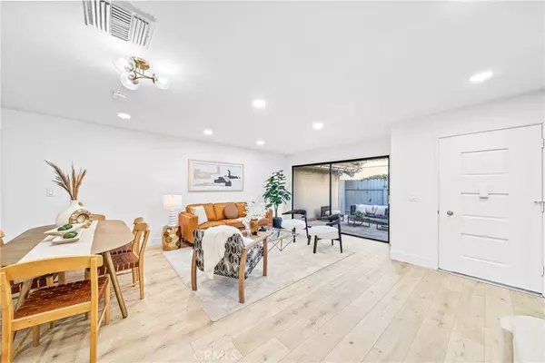 Aliso Viejo, CA 92656,23552 Los Grandes ST