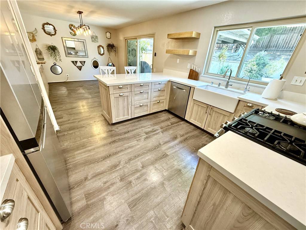 Corona, CA 92878,1171 Silverfern LN