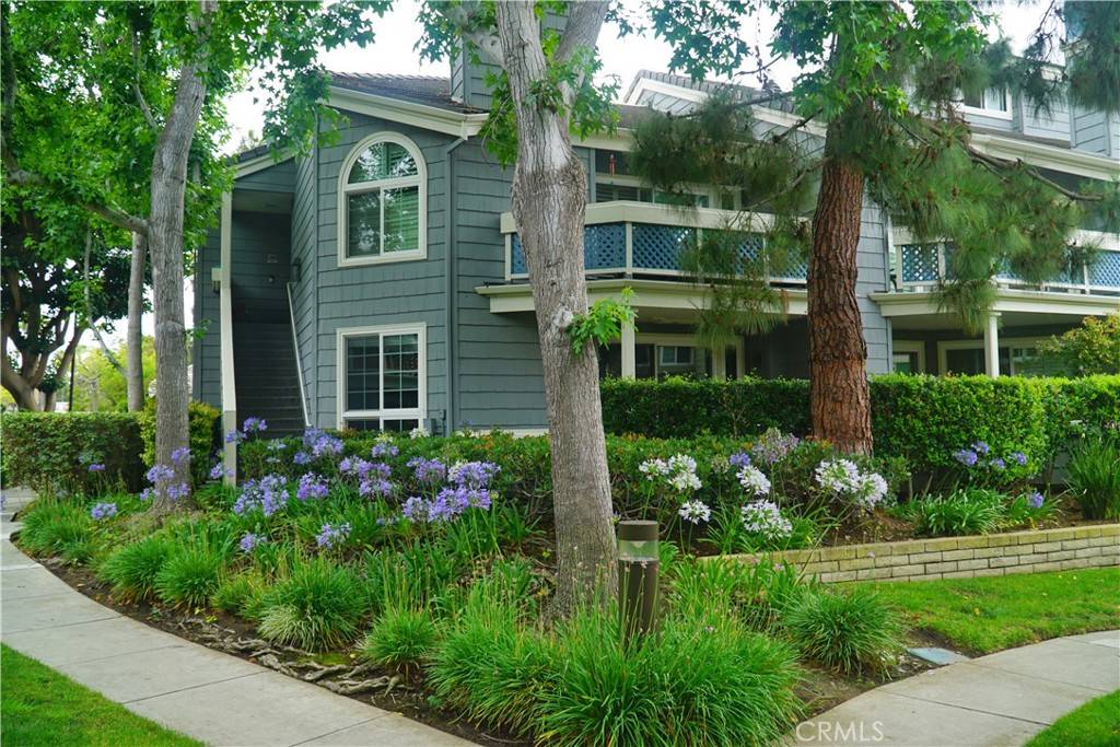 7262 Yellowtail Dr #206, Huntington Beach, CA 92648