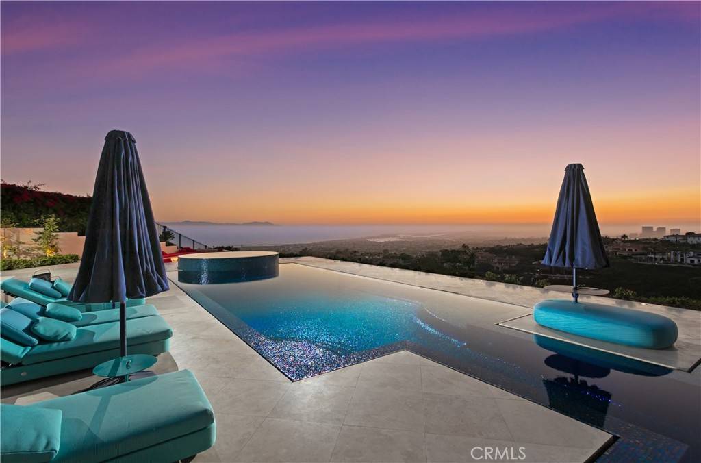 9 Pelican Crest DR, Newport Coast, CA 92657