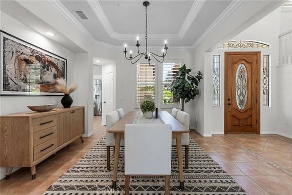 Silverado, CA 92676,18522 Topanga Canyon