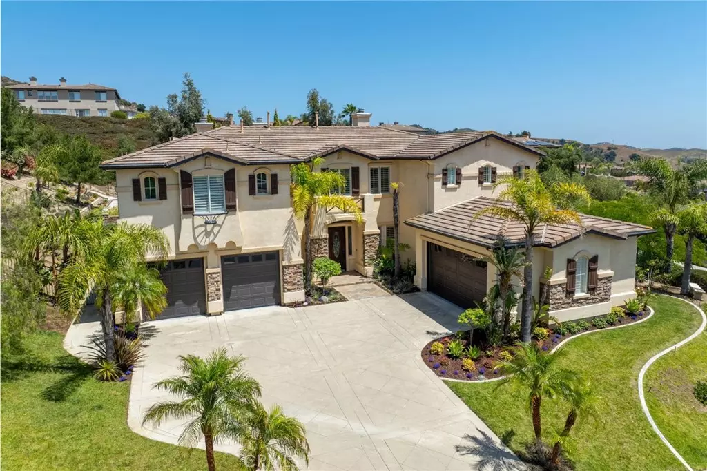 Silverado, CA 92676,18522 Topanga Canyon