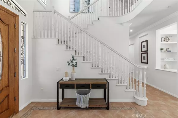 Silverado, CA 92676,18522 Topanga Canyon