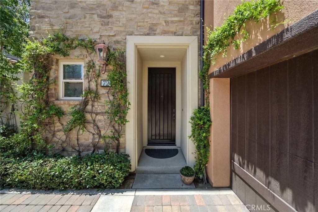 Irvine, CA 92603,72 Shade Tree