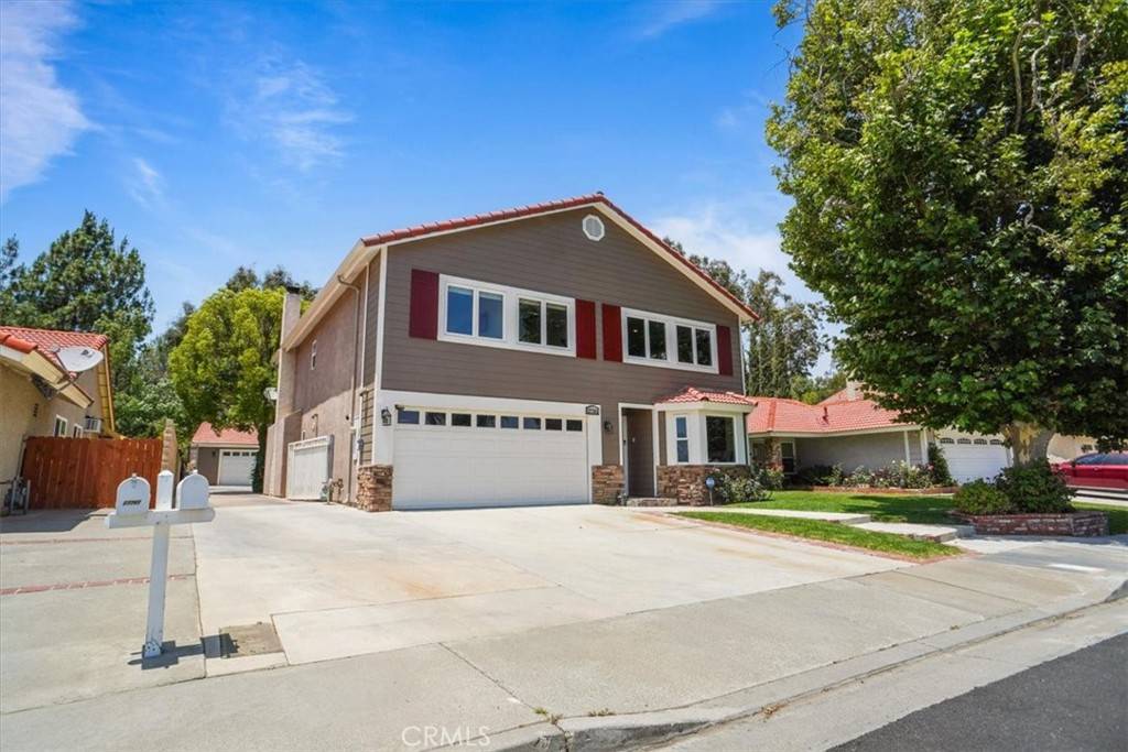 27763 Wakefield DR, Castaic, CA 91384