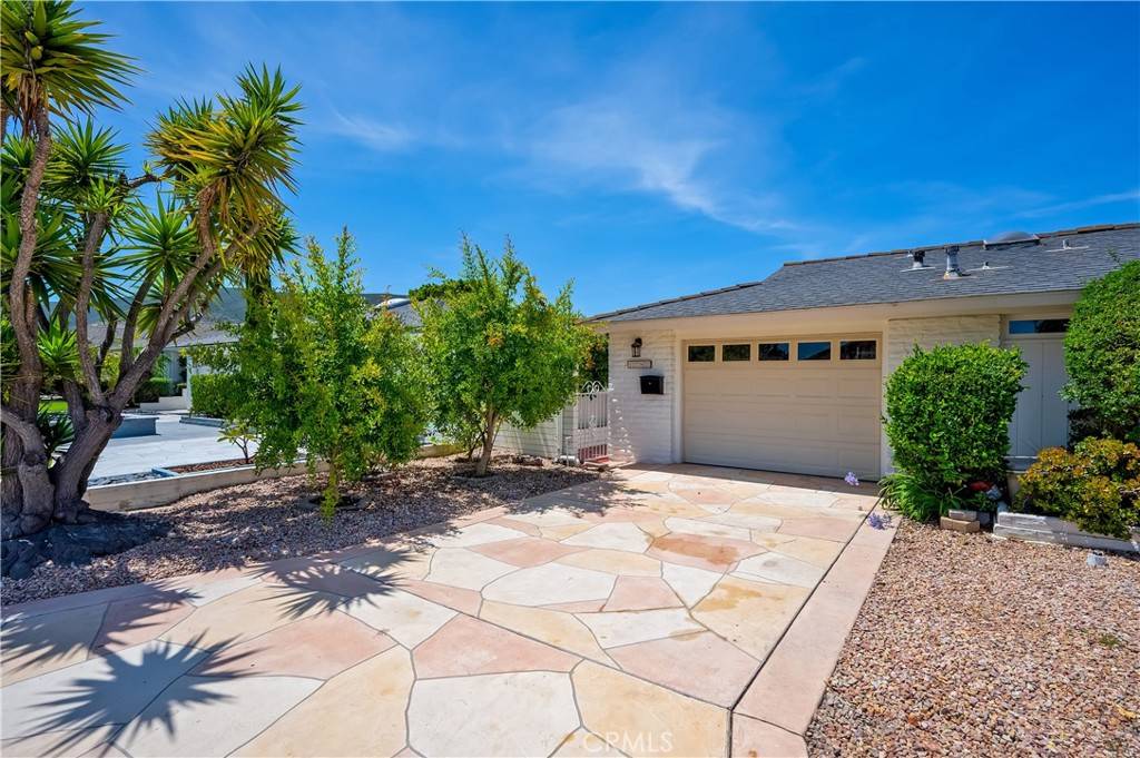 1787 San Pablo DR, San Marcos, CA 92078