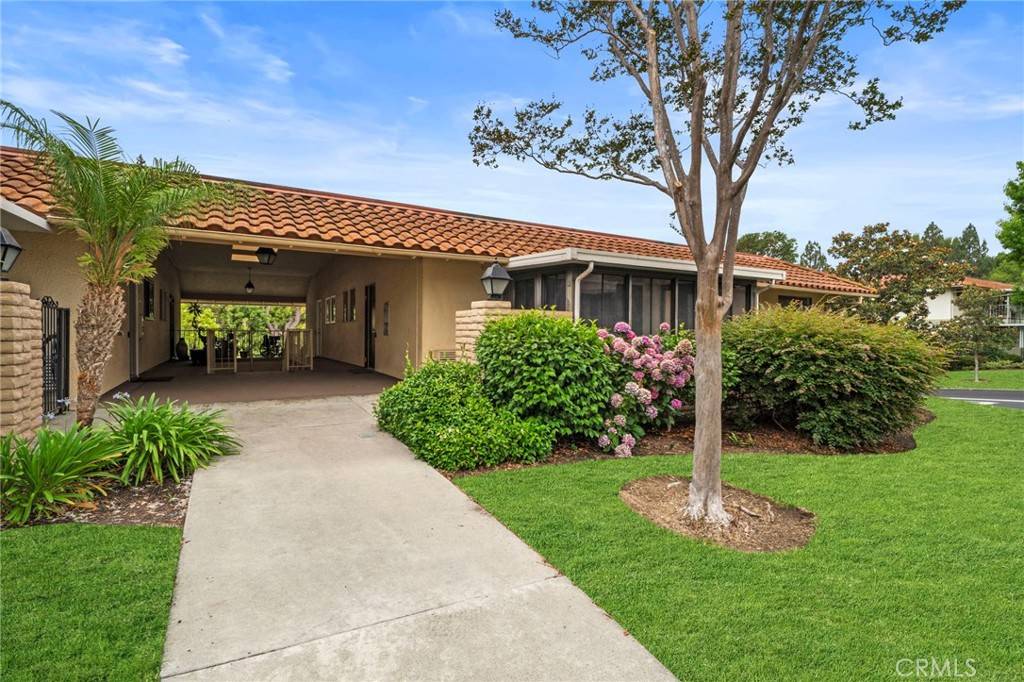 Laguna Woods, CA 92637,834 Unit P Ronda Mendoza